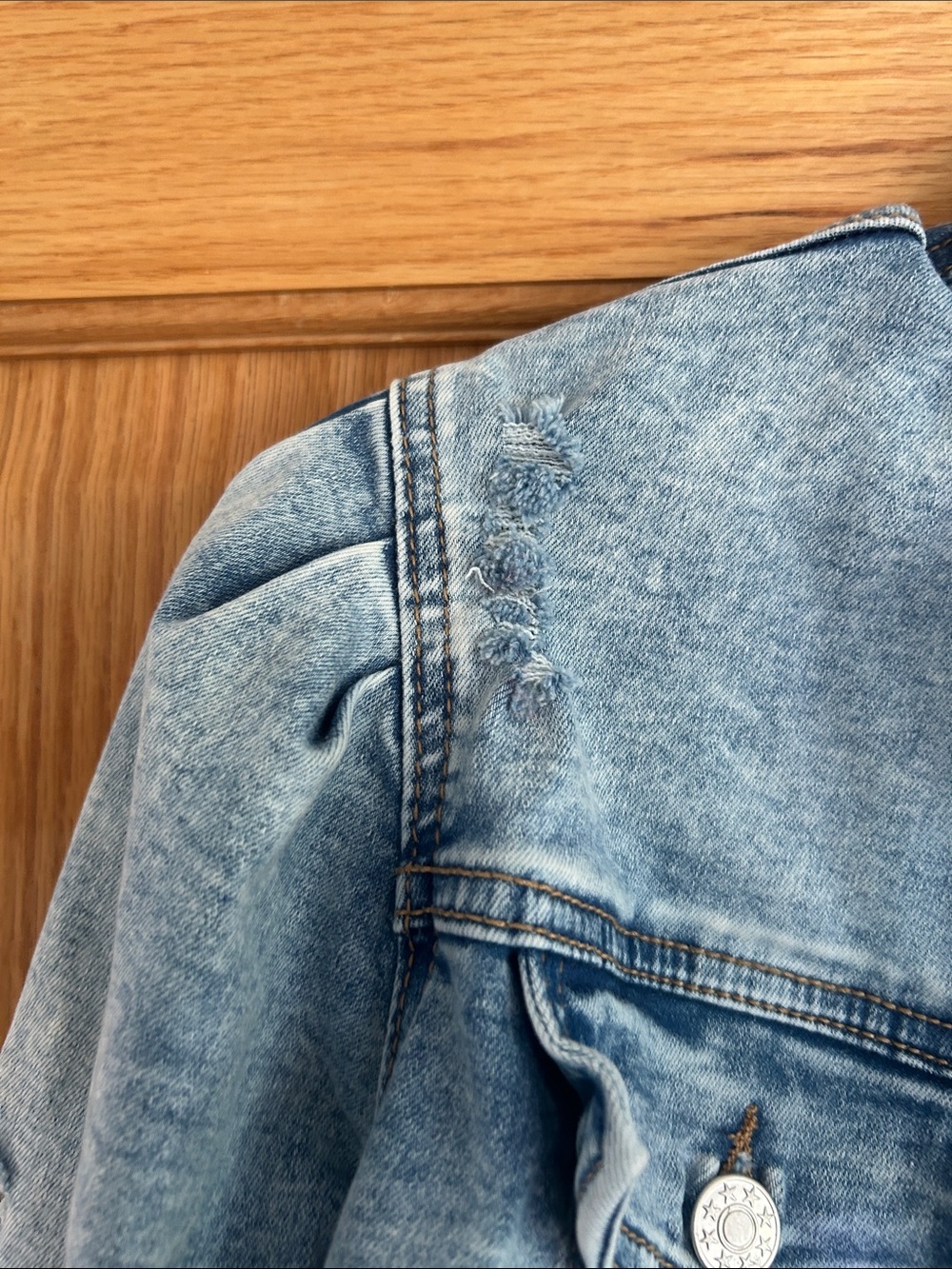 Cropped Light Blue Denim Jacket - Women - Picture 2 of 10